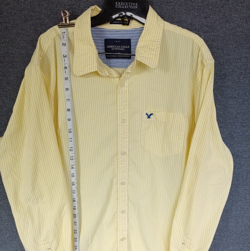 American Eagle Shirt Mens Small Cream yellow button down Cotton Soft Vintage fit